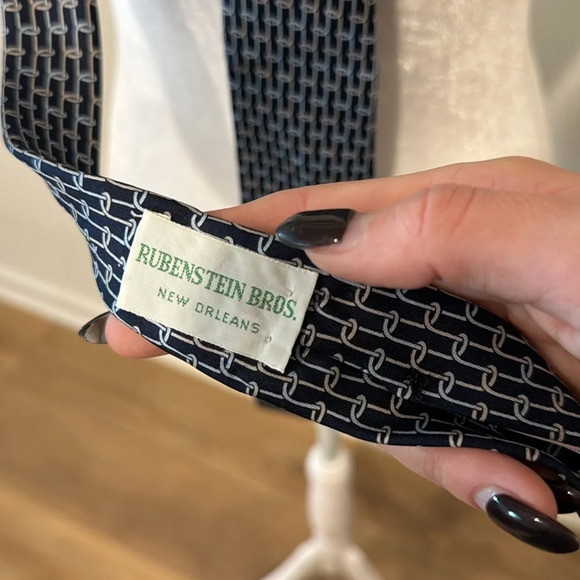 Givenchy Silk Tie - Picture 3 of 5